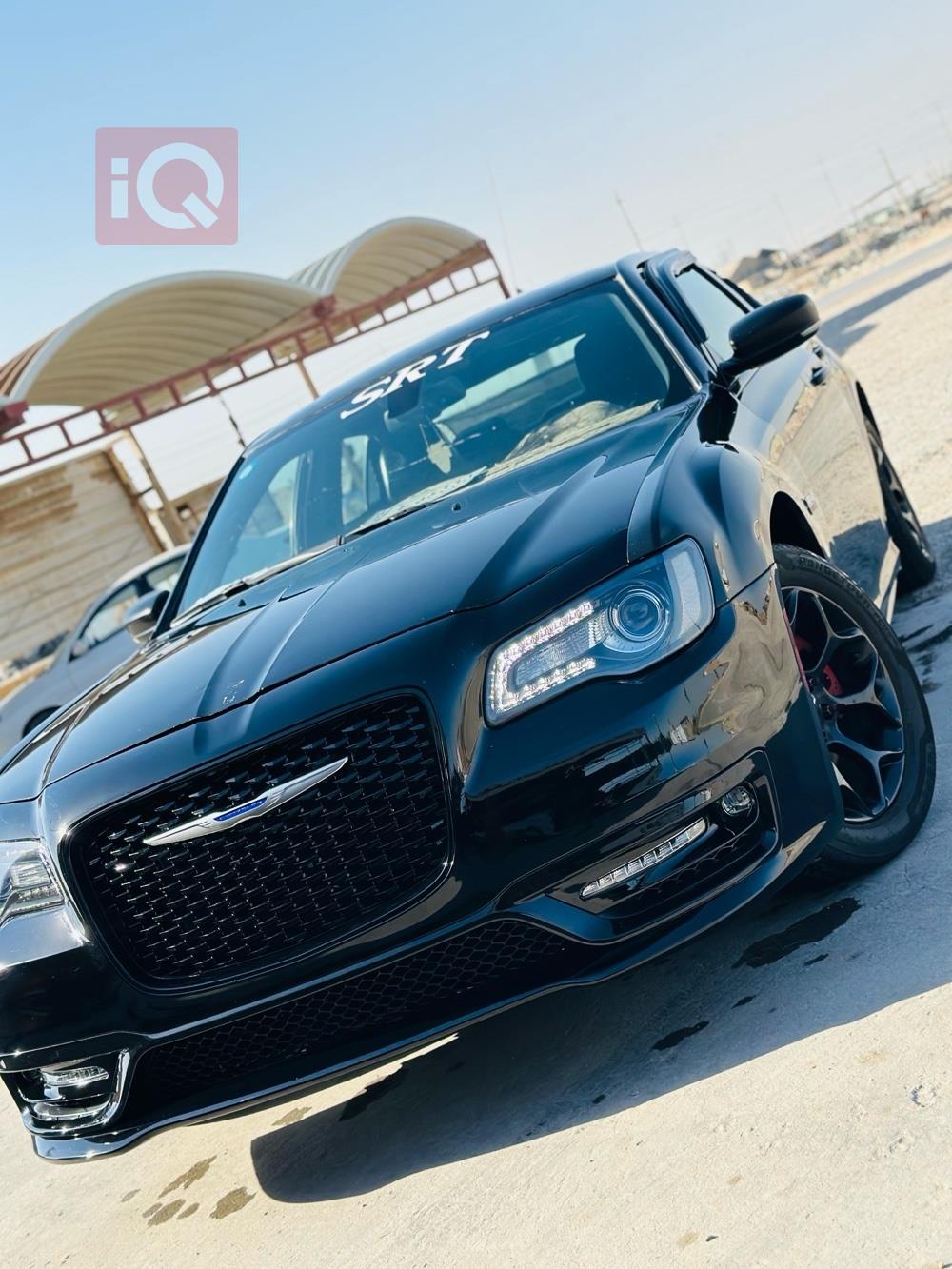 کرایسلەر 300